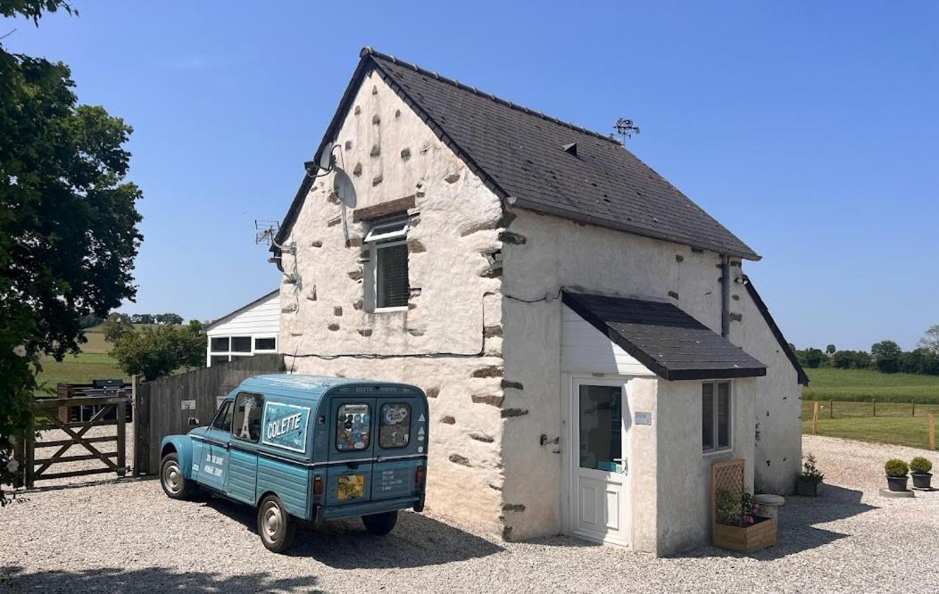 Le Jarrier Gite - Alpes Mancelles Villa Saint-Georges-le-Gaultier Exterior photo